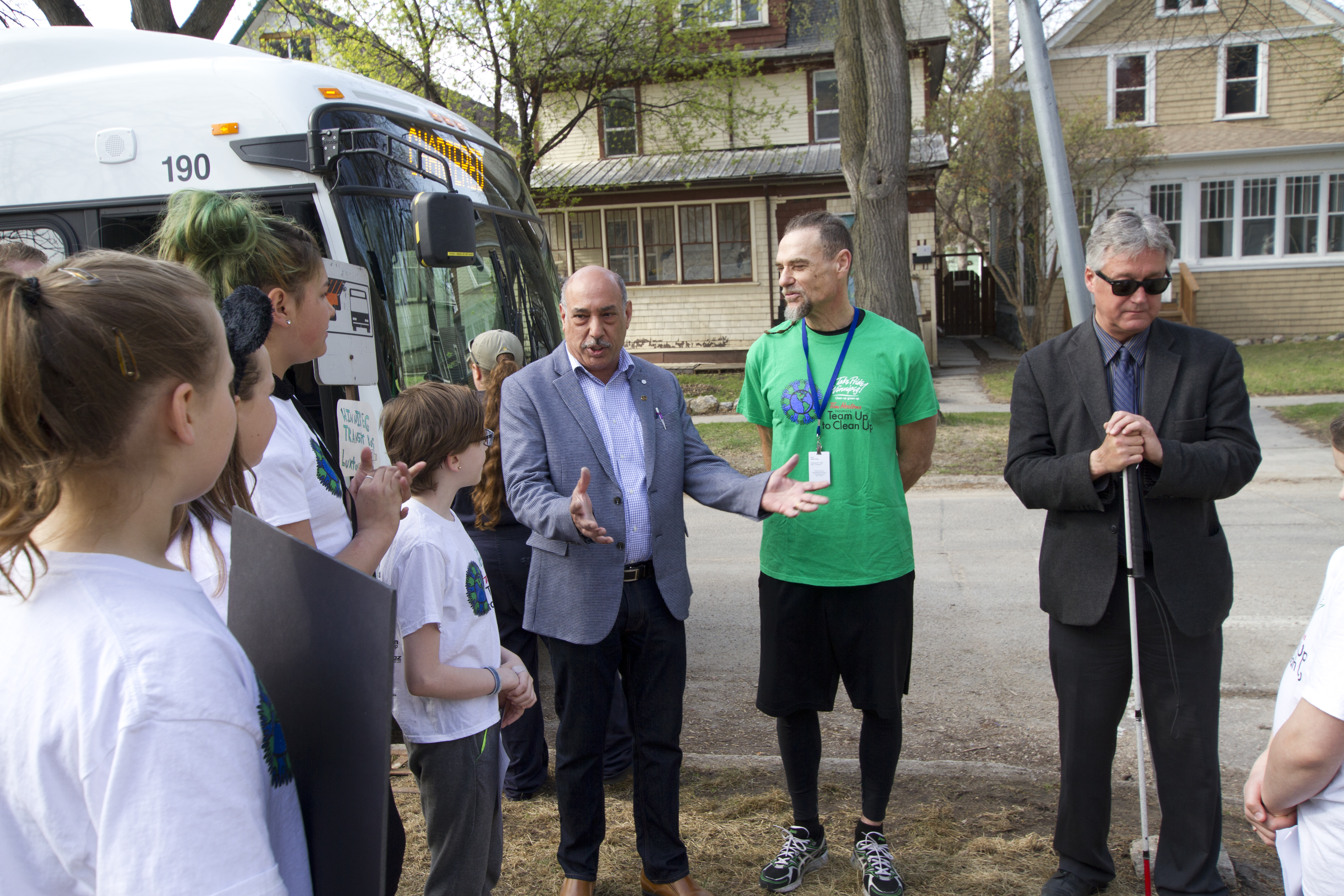 Luxton Bus Ridership 002.jpg